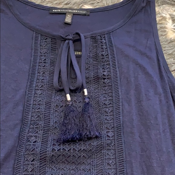 WHBM Sleeveless Peplum - Picture 2 of 6